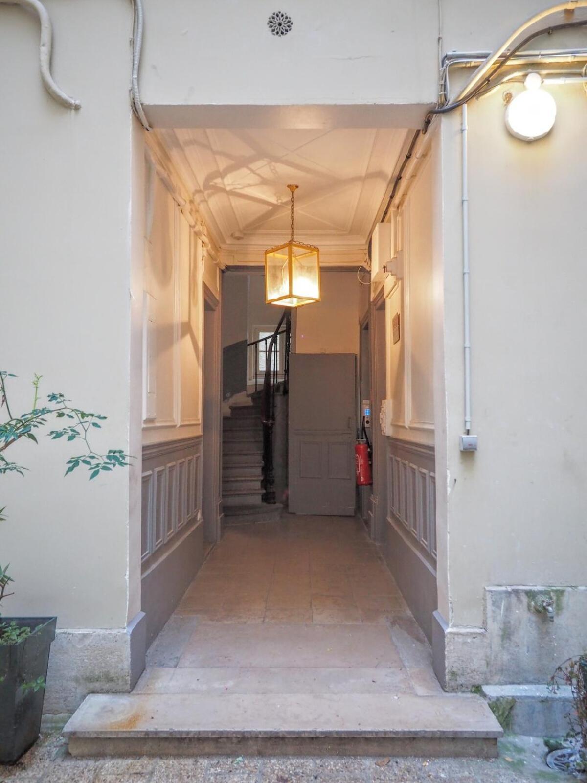 St Germain Sartre Chicsuites パリ エクステリア 写真